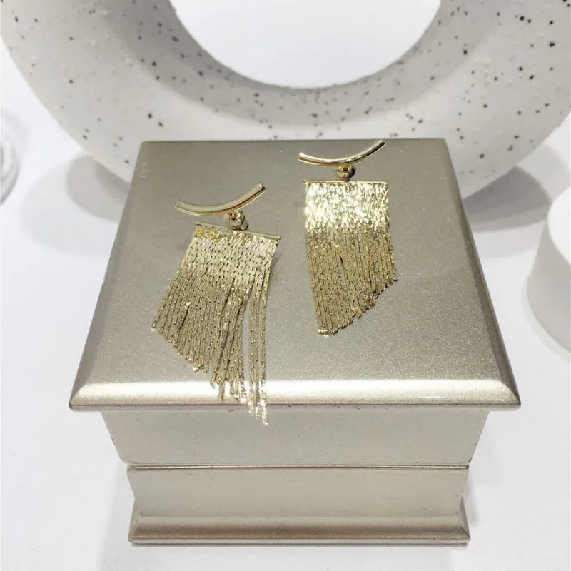 Aretes Brisco Statement