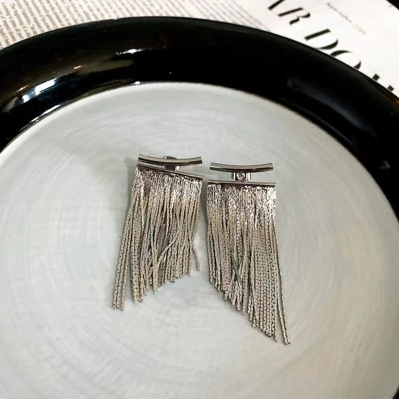 Aretes Brisco Statement